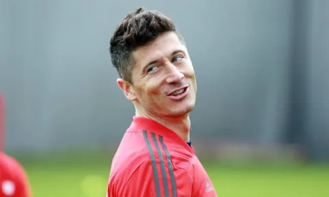 Real bỏ cuộc, Lewandowski vẫn quyết rời Bayern