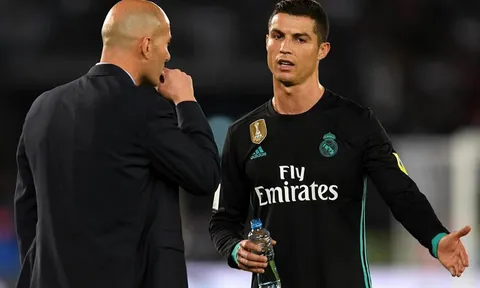 Real hạ Bayern: Ronaldo tàng hình, Zidane cứu rỗi