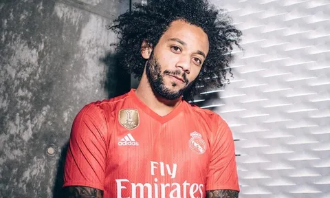 Real Madrid chính thức ra mắt mẫu áo đặc biệt