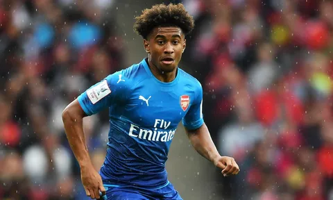 Reiss Nelson "gánh team", CĐV Arsenal phát cuồng