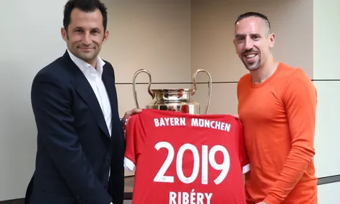 Ribery CHÍNH THỨC gia hạn với Bayern Munich