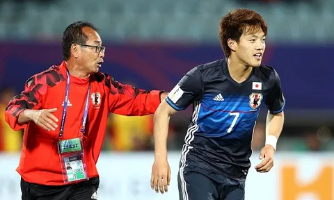 Ritsu Doan làm lu mờ U20 Italia sau cú đúp hoàn hảo