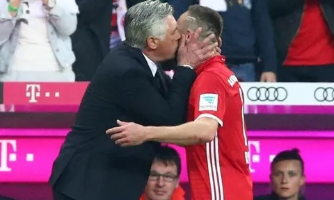 Bayern luyện chơi bóng ma đỉnh cao chuẩn bị gặp Real