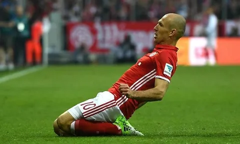Robben tiết lộ thời điểm treo giày