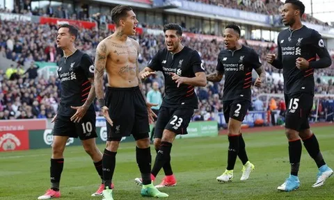 Firmino vô địch… nhận thẻ vì cởi áo ăn mừng
