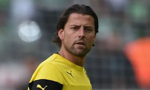 Roman Weidenfeller và mùa giải 2013/14 thần thánh