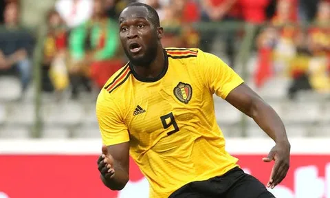 Romelu Lukaku rớt nước mắt tâm sự: "Nhà tôi nghèo, không có gạo mà ăn"