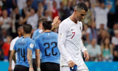Ronaldo chia tay World Cup: Như bản tình ca dang dở!
