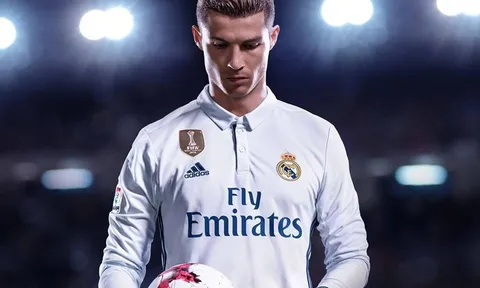 Ronaldo CHÍNH THỨC làm gương mặt đại diện cho FIFA