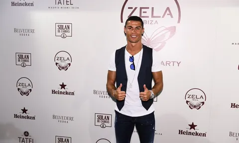 Ronaldo cùng Nadal mở chuỗi nhà hàng