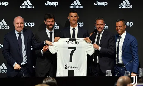 Ronaldo gia nhập Juventus và mục tiêu tối thượng Champions League