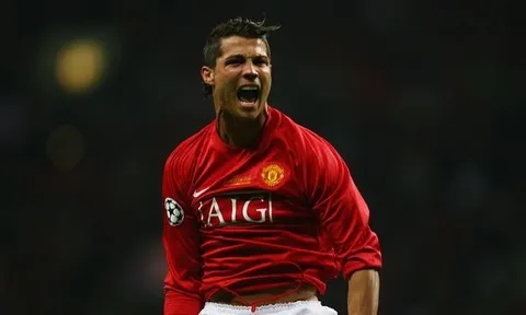Điều gì sẽ xảy ra nếu Cristiano Ronaldo trở lại Man United?