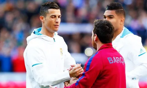 Đá tệ ở World Cup, Messi vẫn luôn xuất sắc hơn Ronaldo