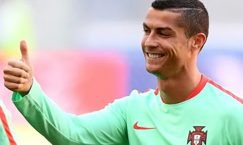 'Ronaldo không phải bất khả xâm phạm'