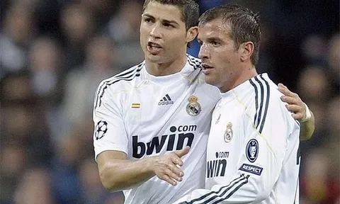 ‘CR7 là người ngoài hành tinh nhưng kỹ thuật thua tôi’