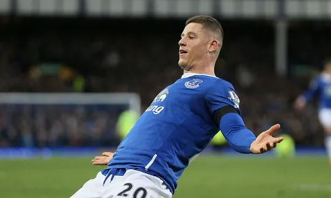 Ross Barkley - Thần đồng một thời của người Anh