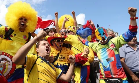 CĐV tứ xứ biến Moscow thành 'đại hội sắc màu' trước thềm khai mạc World Cup