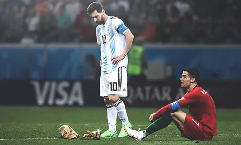 Messi và Ronaldo dừng bước: Mệt quá thân ta này