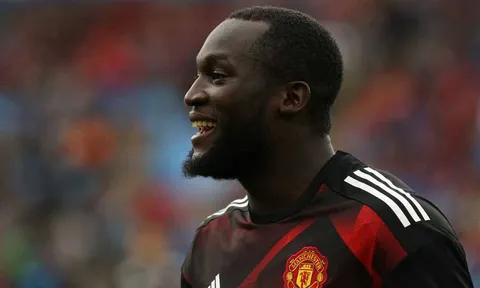 Ryan Giggs: "Man Utd cần một người như Lukaku"