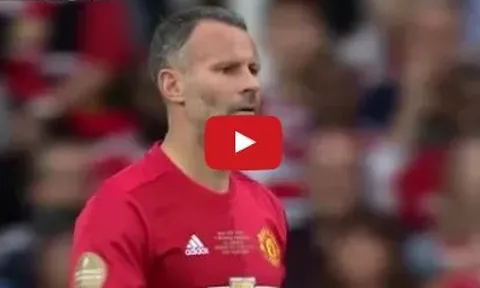 Ryan Giggs quá đẳng cấp trong trận đấu tri ân Carrick