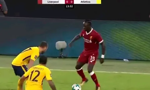 Sadio Mane liên tục làm khổ hàng thủ Atletico Madrid