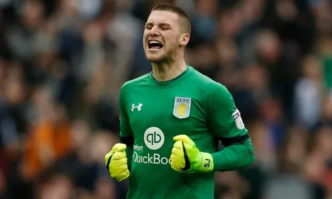 Tottenham nhắm người thừa của Man United