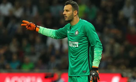 Samir Handanovic bắt cực hay trong mùa này