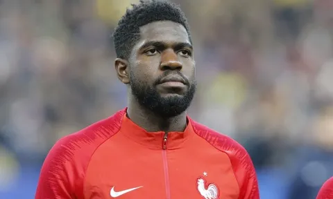 Samuel Umtiti 'nhắc khéo' Man Utd