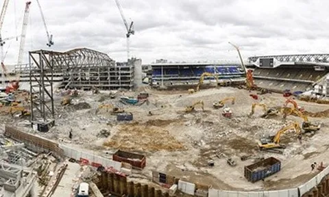 Sân White Hart Lane mới dần thành hình, quyết so kè với Emirates