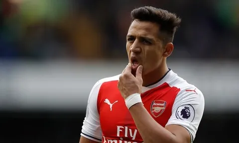 "Mùa Hè giông bão" chờ Arsenal