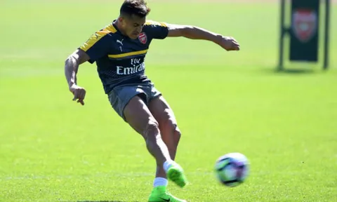 Sanchez và đồng đội quyết tâm trả lại vị trí cho 'Chú lục'