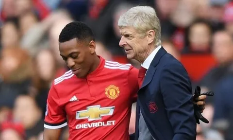 Tri ân Wenger, Martial mở đường tới Arsenal?