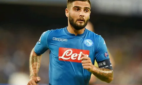 Sao Napoli mơ khoác áo Barcelona
