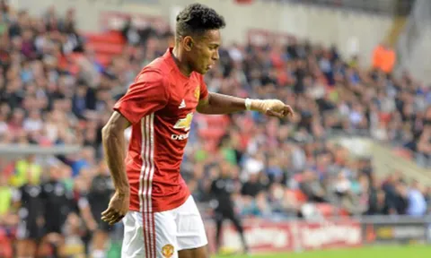 Sao trẻ M.U, Demetri Mitchell thể hiện ra sao vs LA Galaxy?