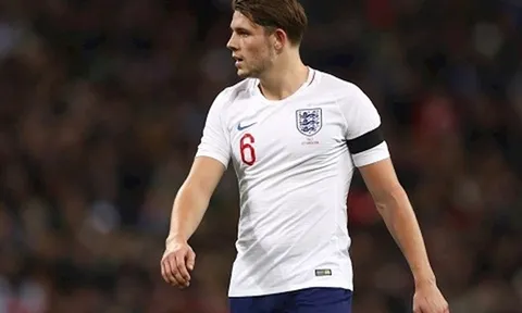 Tarkowski hết hi vọng dự World Cup 2018 cùng Tam Sư