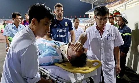 Va chạm với cầu thủ U22 Việt Nam, "sao" U20 Argentina có nguy cơ lỡ VCK U20 World Cup
