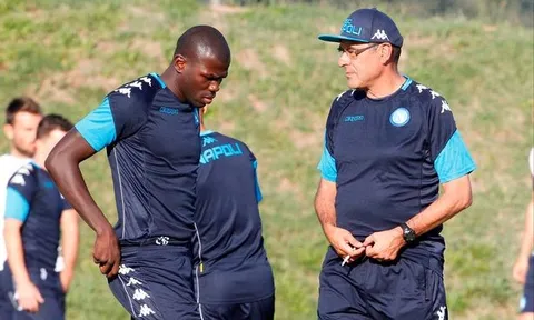 Vì sao Chelsea tiếp tục bị gián đoạn trong việc bổ nhiệm Maurizio Sarri?