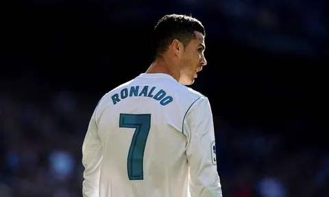 'Real đã đổi thay, chẳng ai còn để ý đến sự vắng mặt của Ronaldo nữa'