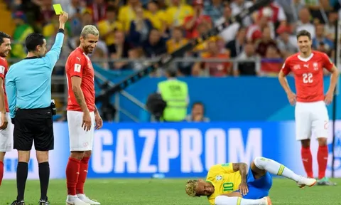 Sau màn triệt hạ của Thụy Sỹ, Neymar lâm nguy