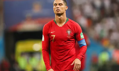 Sau tất cả, Ronaldo chẳng thể nào 'gánh' nổi Bồ Đào Nha vô địch World Cup