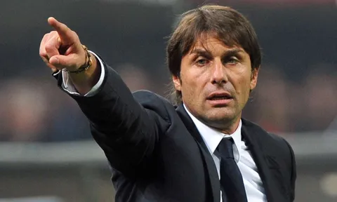 Sau Terry, một trung vệ khác sắp rời Chelsea