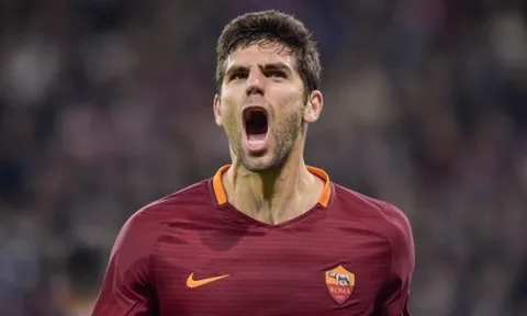 Sau thảm bại, sao Roma lên mạng xã hội dọa Barca