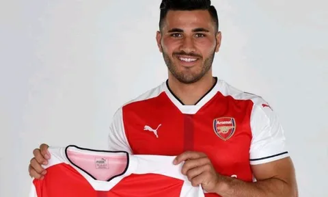 Sead Kolasinac - Tân binh vừa cập bến Arsenal