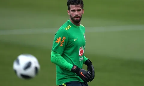 Quyết hoàn thiện đội hình, Liverpool chi 61 triệu bảng cho sao Brazil