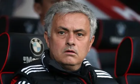 Mourinho đệ đơn xin BLĐ Man Utd duyệt chi 52 triệu bảng