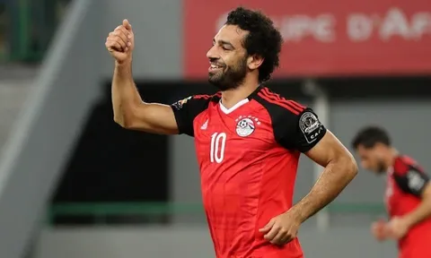 Ngay cả Messi còn lận đận tại Argentina, Salah có gì để kỳ vọng?
