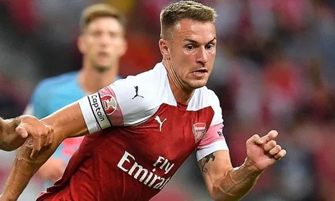 Quá trình thương thảo hợp đồng tiến triển, Arsenal sắp khiến Chelsea "việt vị"
