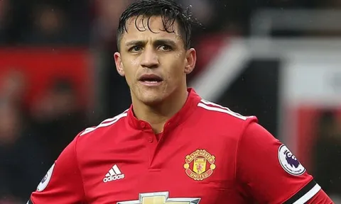 Neville chê quyết định mua Alexis Sanchez của Mourinho