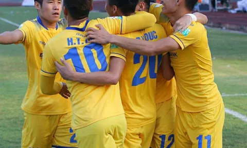 Tuyển thủ U23 tỏa sáng SLNA có điểm rời Cần Thơ