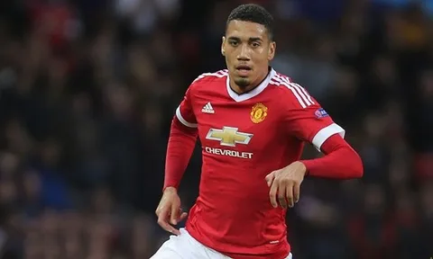 Smalling - Hòn đá tảng của Quỷ đỏ